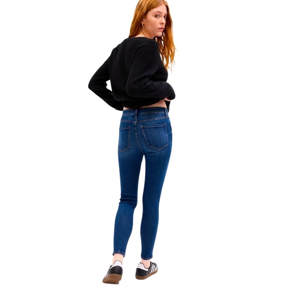 NWOT, GAP, High Rise Universal Legging Jeans, Size 2/26, Blue - Picture 2 of 9